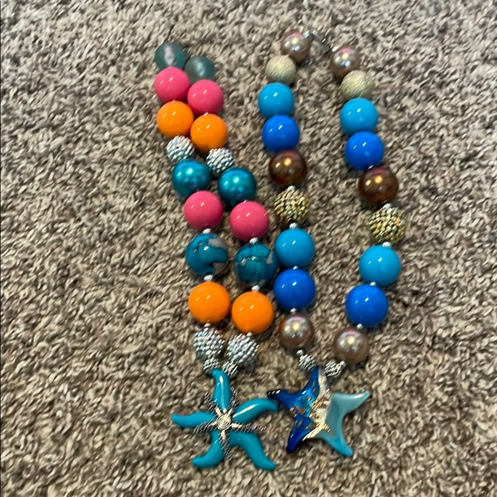 Starfish bubblegum necklaces